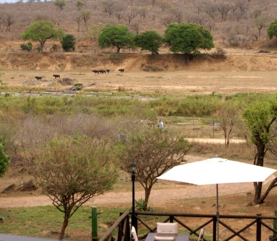 Crocodile Kruger Safari Lodge Marloth Park Extérieur photo