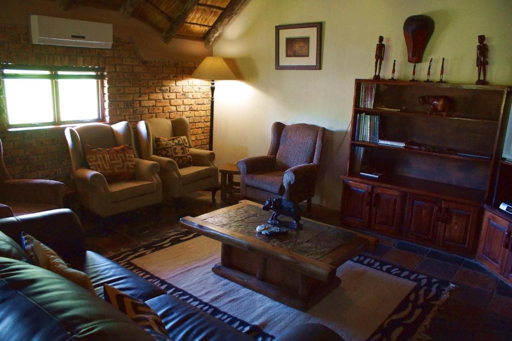 Crocodile Kruger Safari Lodge Marloth Park Extérieur photo