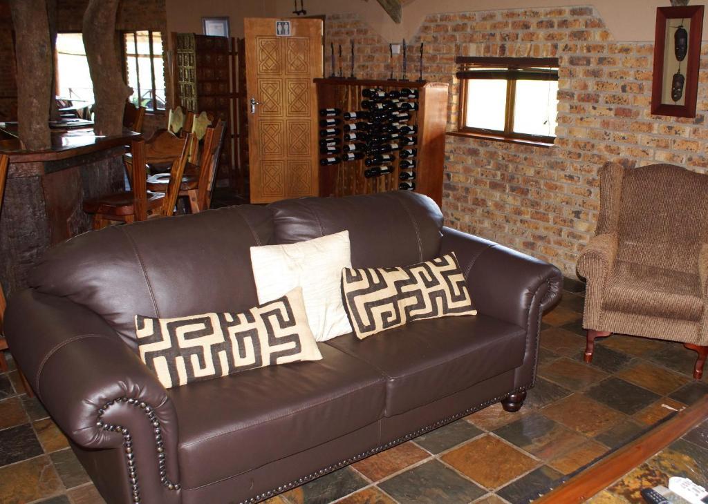 Crocodile Kruger Safari Lodge Marloth Park Extérieur photo